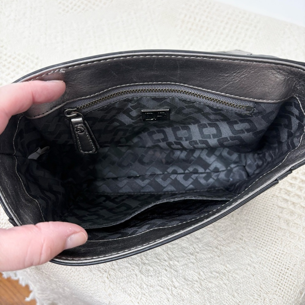 Metallic Gray Chain Shoulder Bag - Picture 9 of 10